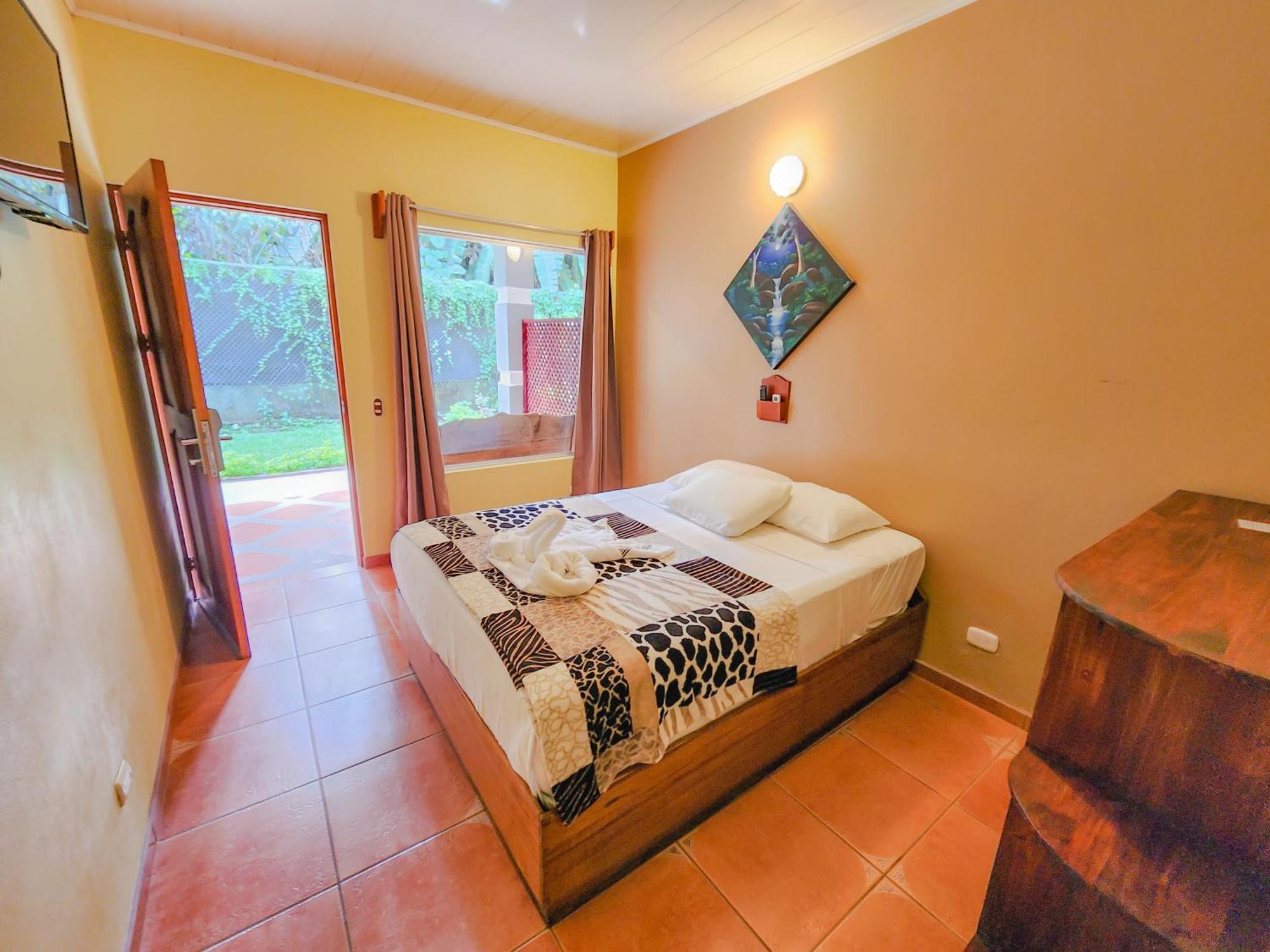 Hotel Sierra Arenal Ла Фортуна Экстерьер фото