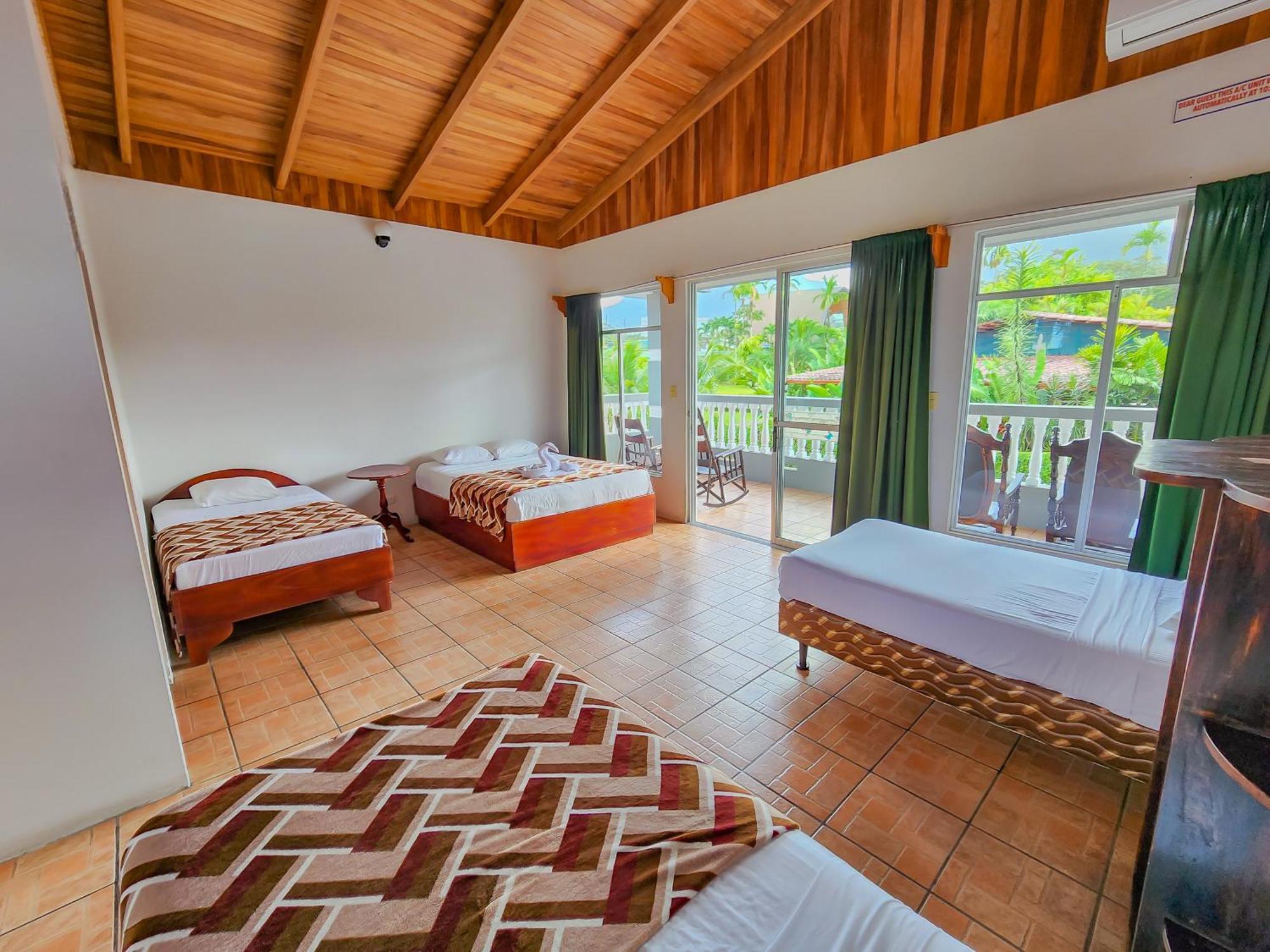Hotel Sierra Arenal Ла Фортуна Экстерьер фото