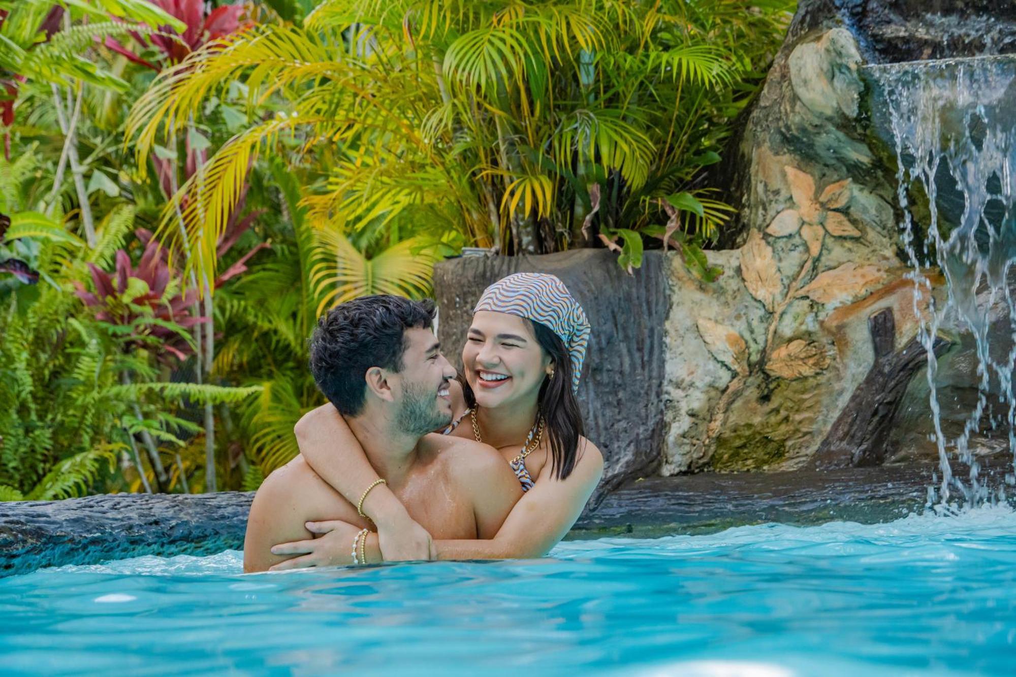 Hotel Sierra Arenal Ла Фортуна Экстерьер фото